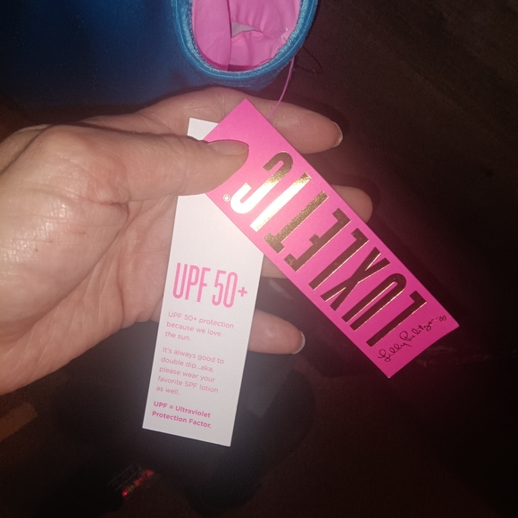 LILLY PULITZER luxletic Cassie bra tank NEW - Picture 6 of 10